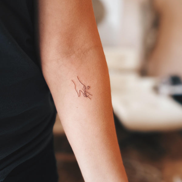Tattoo - Agathe Sorlet - Little Hand tattoo